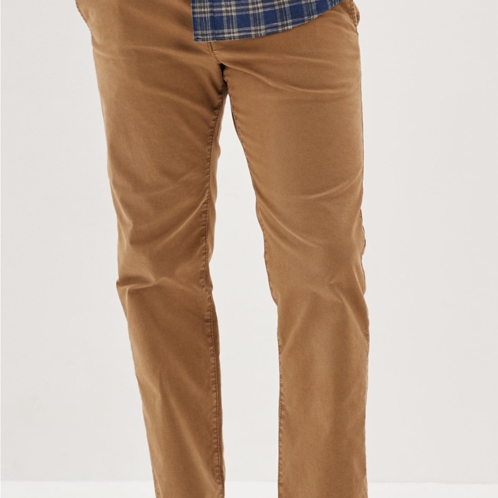 American Eagle Outfitters Tan Chinos Classic Cotton Style